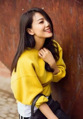 温州化妆学校，学化妆有前途吗？专业化妆培训吉田造型，脸胖的妹子，这五款发型能让你的脸变的很瘦！！
