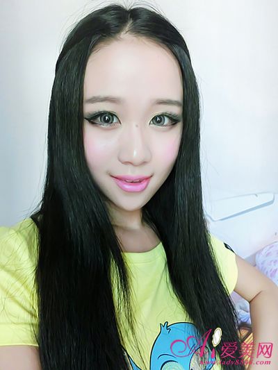 神秘混血感妆容 塑造西方异域风情 温州化妆学校